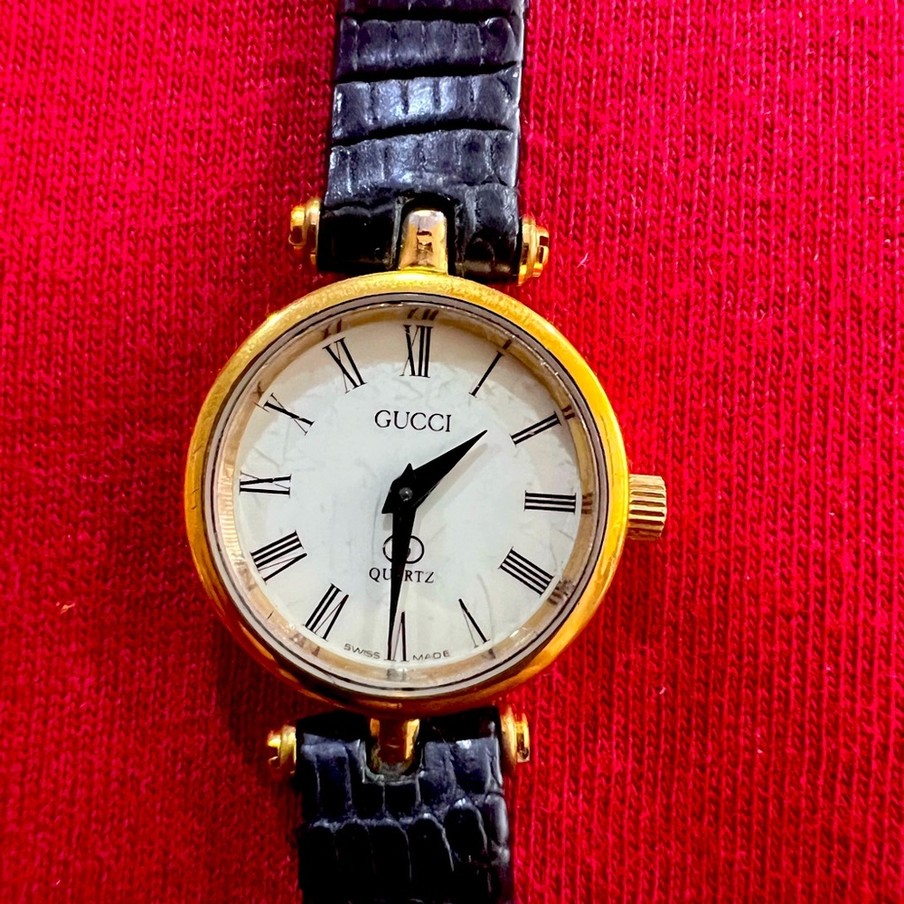 💯% vintage GUCCI watch